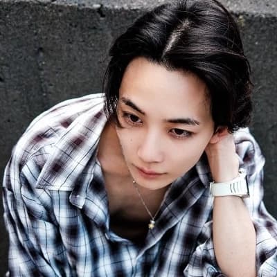 Yoon Jeonghan thumbnail