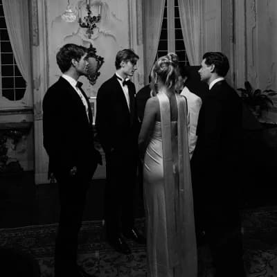 Mafia, daughter and bodyguards thumbnail