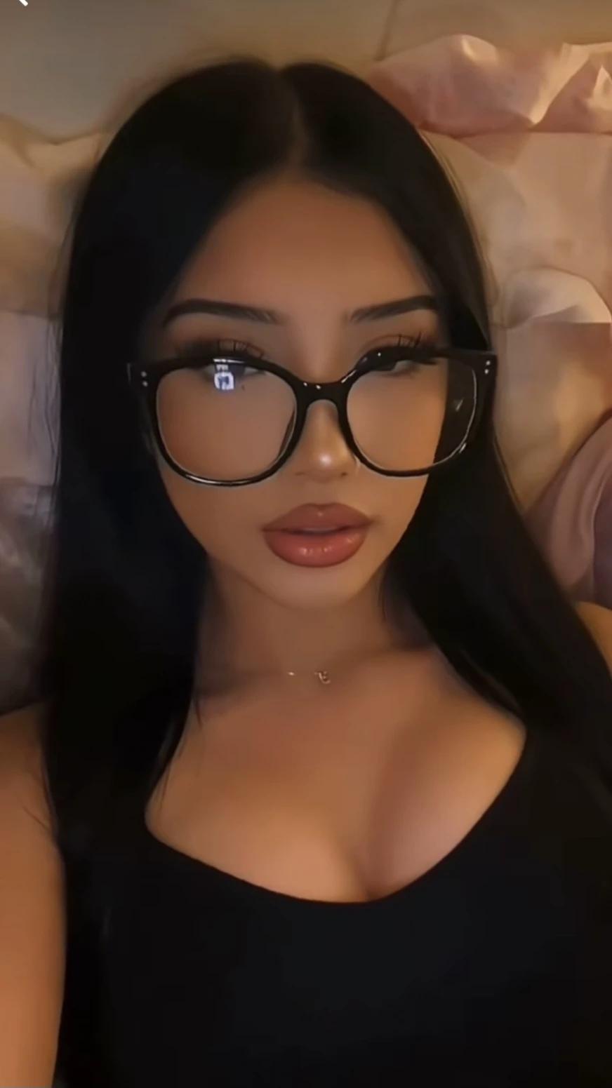 Lily thumbnail