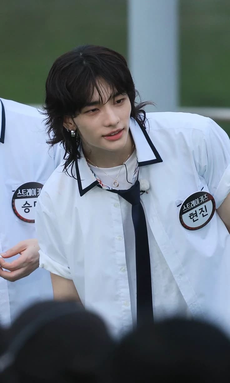 Hyunjin thumbnail