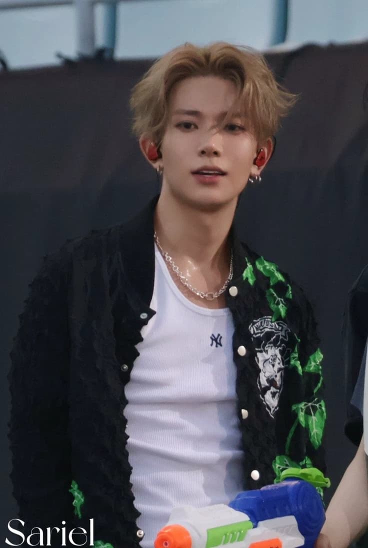 Heesung thumbnail