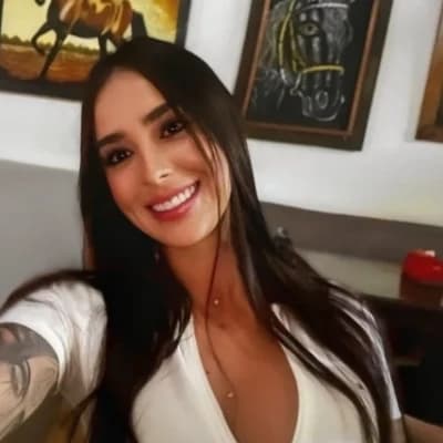 Laura ruiz thumbnail