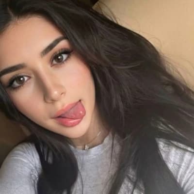 Laura Ruiz thumbnail