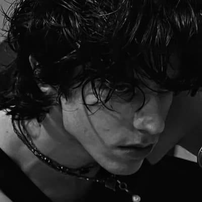 Damien Blackwood BL♡♡ thumbnail