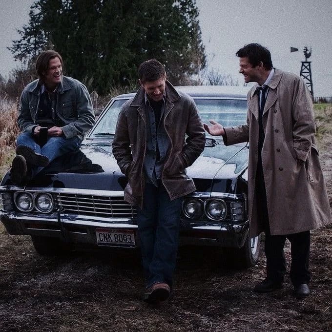 Dean, Sam, Castiel e Crowley thumbnail