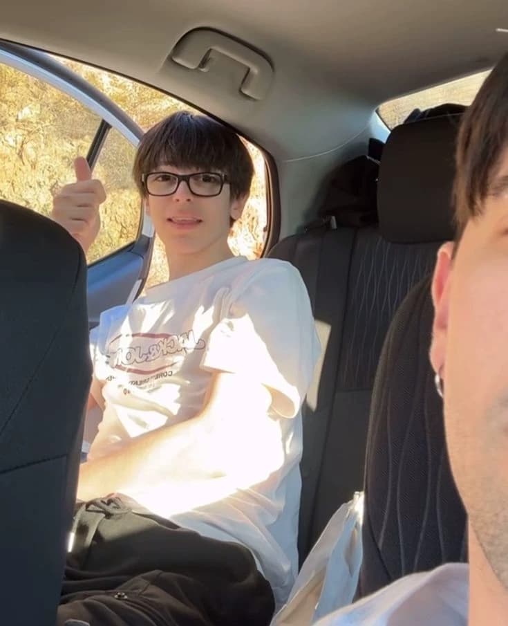 Tiagoiutu thumbnail