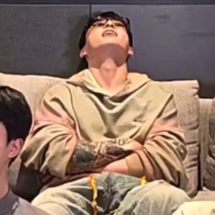 Jungkook thumbnail