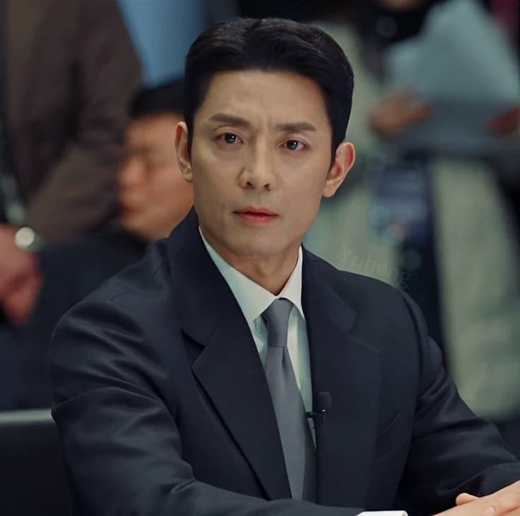 Kim Joo Hun thumbnail