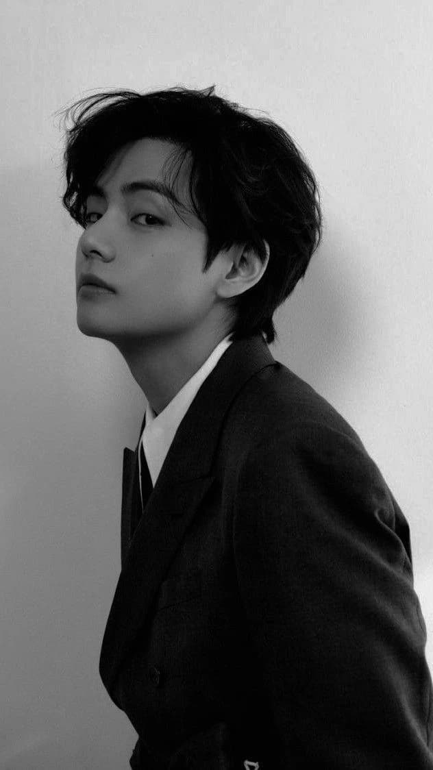 Kim Taehyung thumbnail