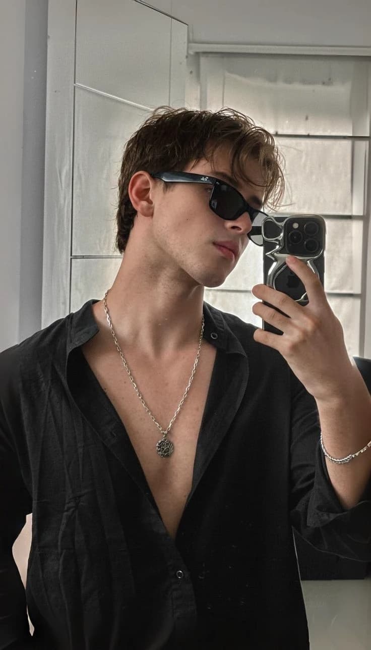 Alejandro thumbnail
