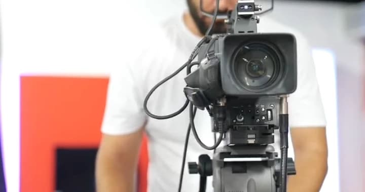 Camera man thumbnail