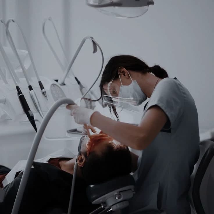 Aiah - Dentist thumbnail