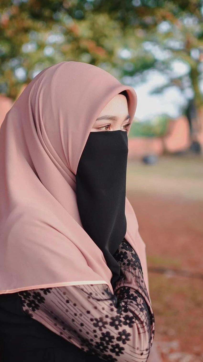 Ayesha Islam  thumbnail