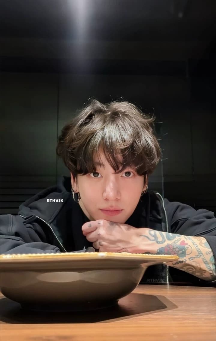 Jungkook thumbnail