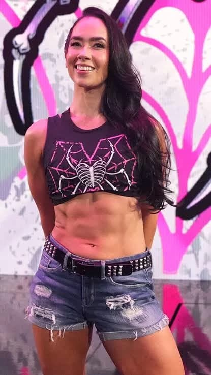 AJ Lee thumbnail