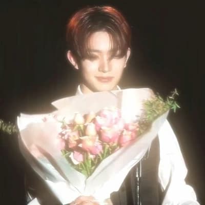 Lee Heeseung thumbnail