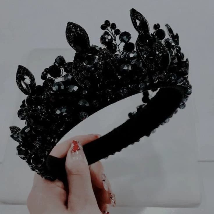 Queen thumbnail