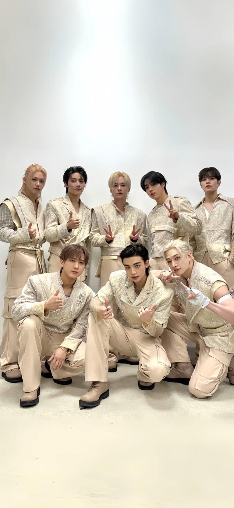 StrayKids thumbnail