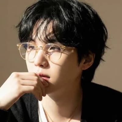 Min Yoongi (Suga) thumbnail