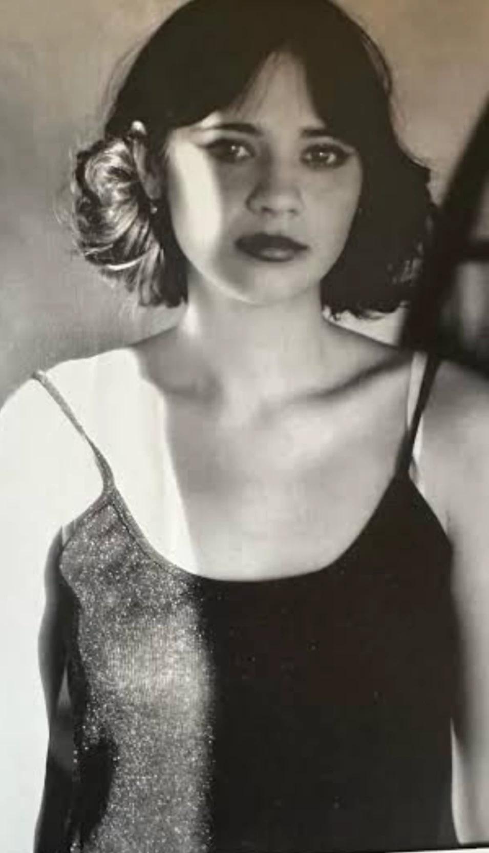 Zooey deschanel thumbnail