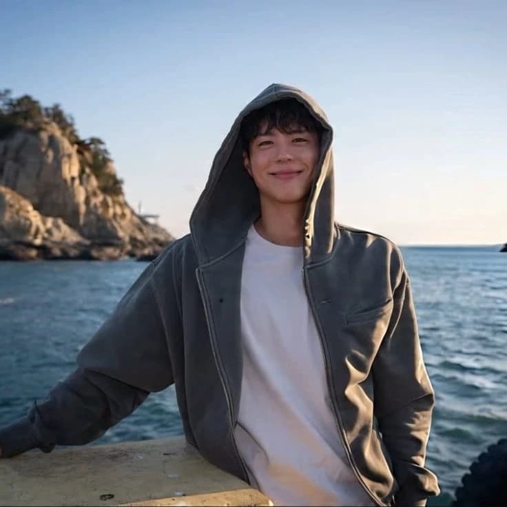 Park Bogum thumbnail