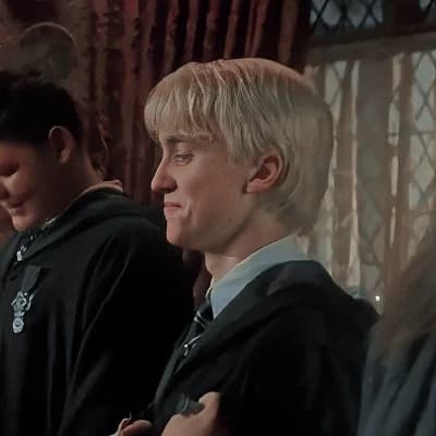 Draco malfoy. thumbnail