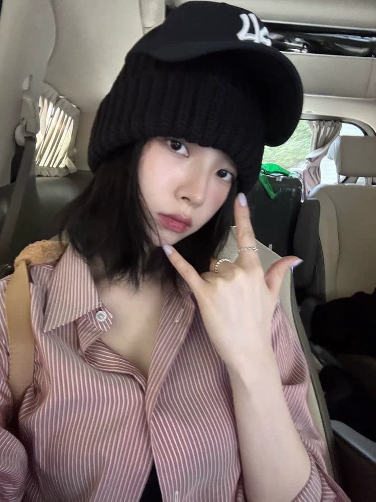 Yoo Jimin (WLW/GL) thumbnail