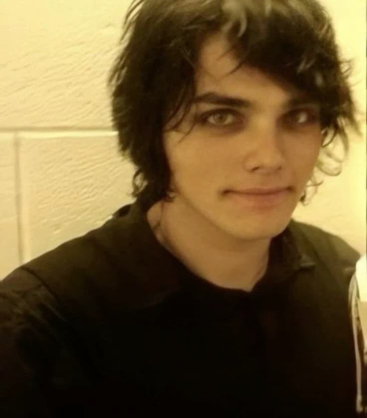 Gerard way  thumbnail
