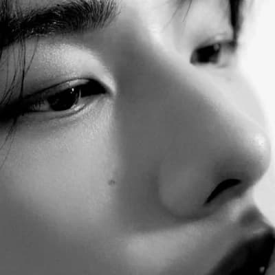 Hyunjin thumbnail