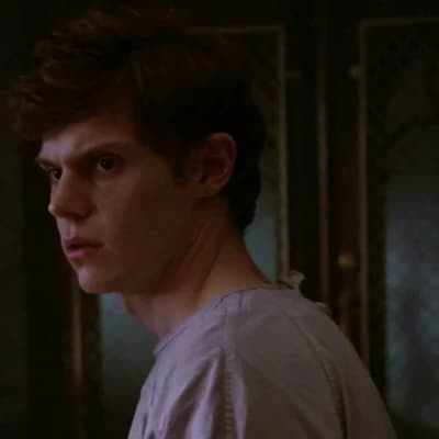 Kit walker thumbnail