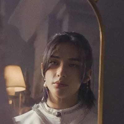 Hyunjin thumbnail