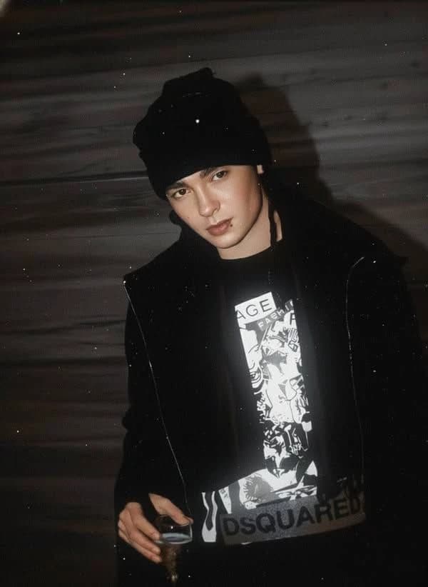 Tom Kaulitz thumbnail