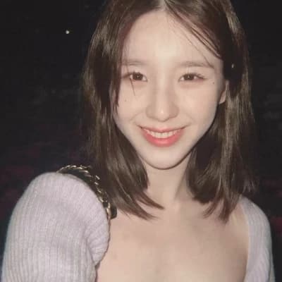 Anya Volkov thumbnail