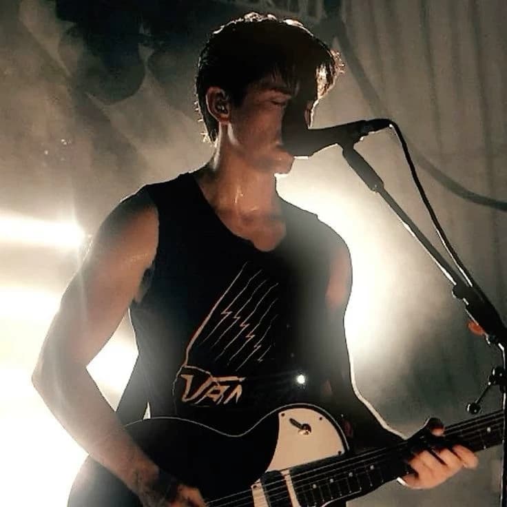 Alex turner thumbnail