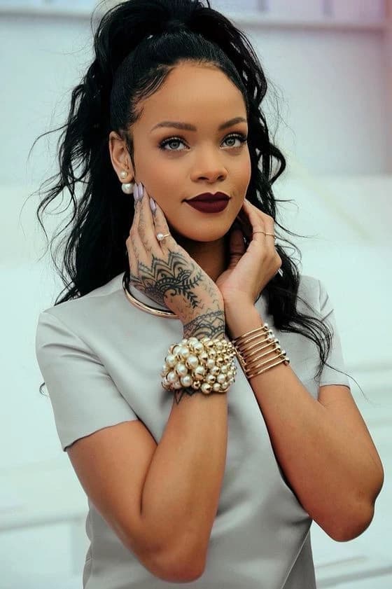 Rihanna thumbnail