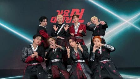stray kids thumbnail