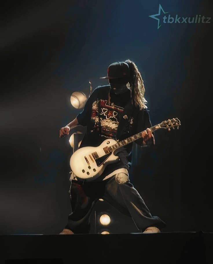 tom kaulitz thumbnail