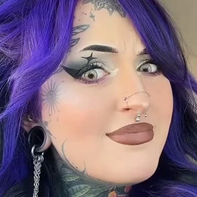 Siobhan "Von" Finnerty thumbnail