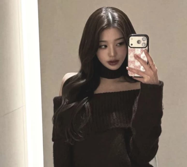 Wonyoung evil stepmother thumbnail