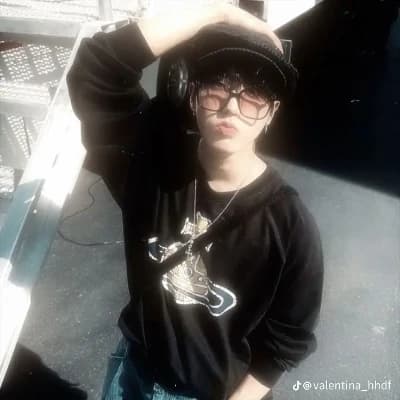 Han Jisung thumbnail