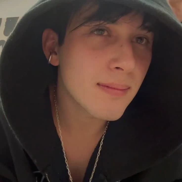 Alejandro thumbnail