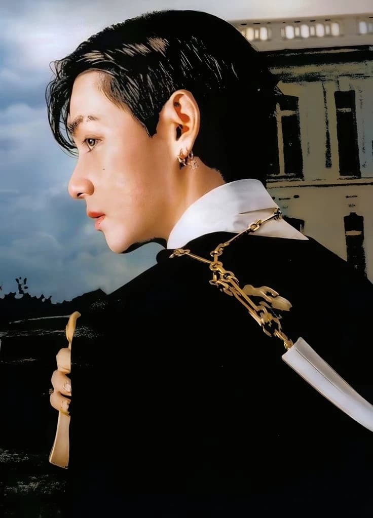 Crown Prince Kim Taehyung thumbnail