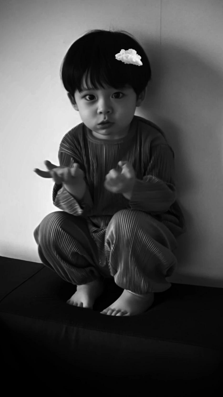Baby yijin  thumbnail