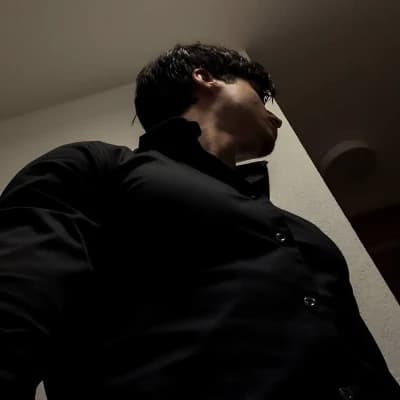 Alistair Thorne thumbnail