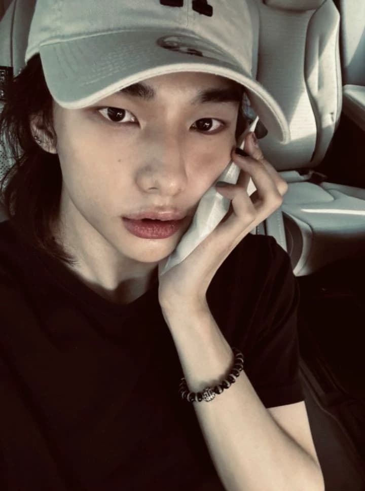 Hyunjin thumbnail