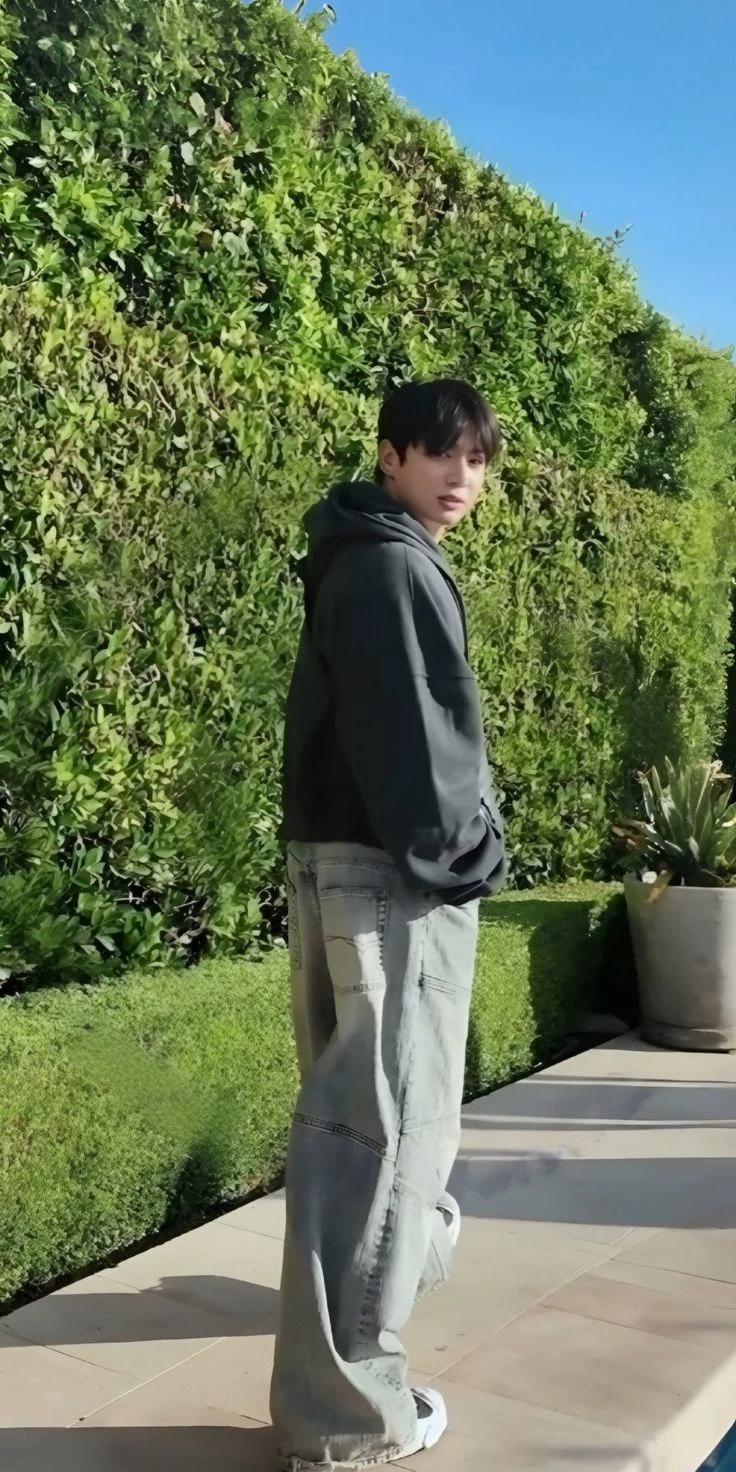 Jungkook thumbnail