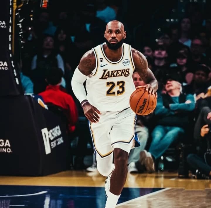 LeBron James thumbnail