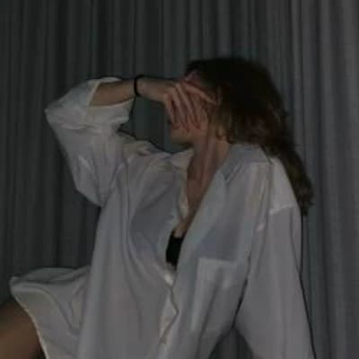 Estelle Tiffany thumbnail