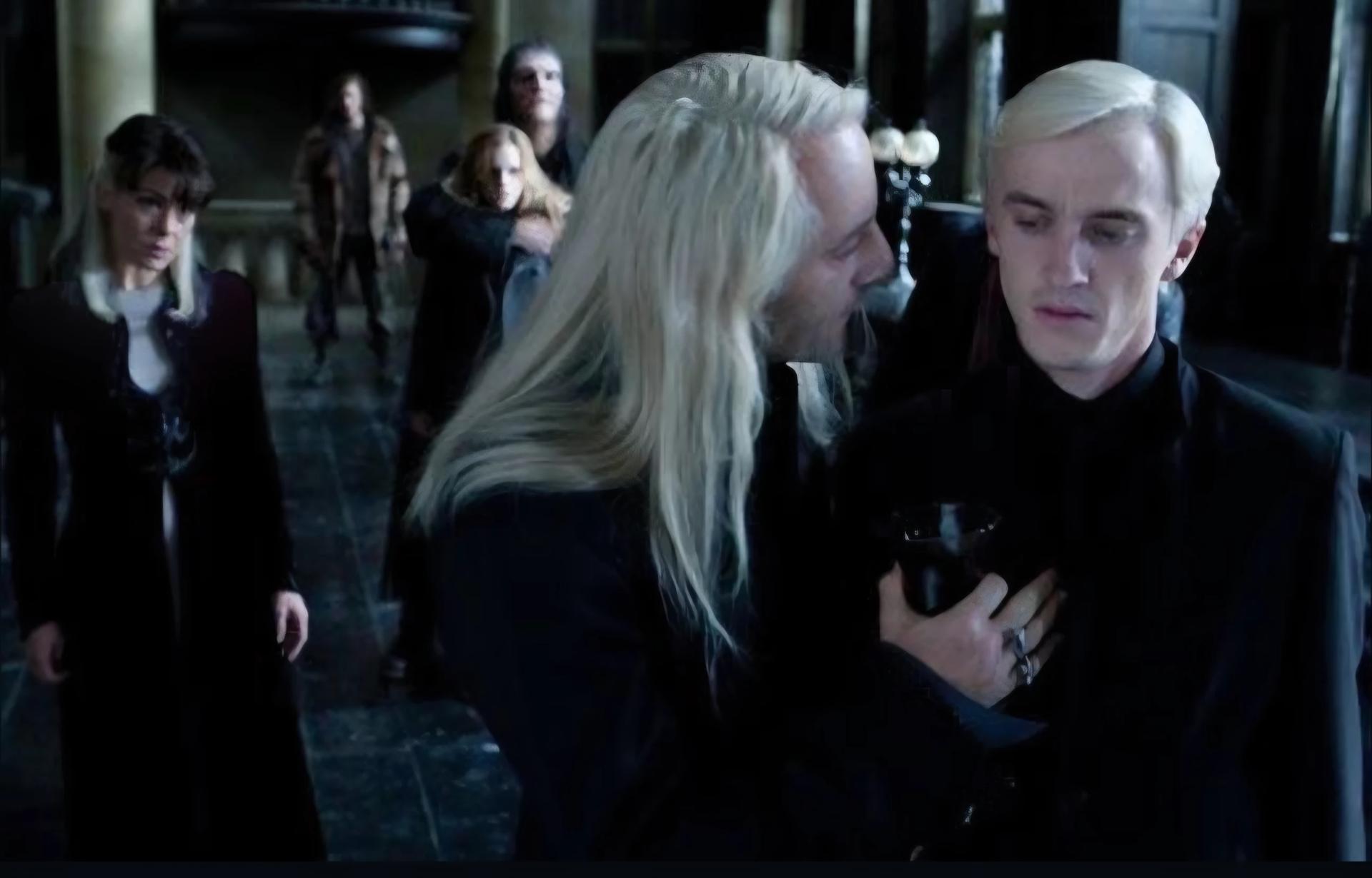 Draco Malfoy nach Hogwarts thumbnail