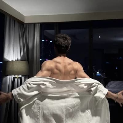 CEO husband  thumbnail
